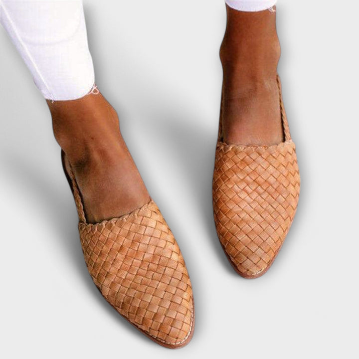 Emma | Slip-on moccasins for casual wear