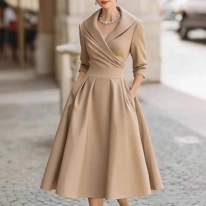 E&H™ | Flattering Midi Dress