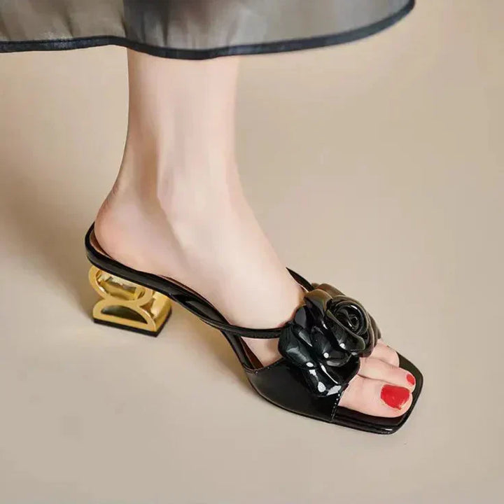 Femke | Dera Floral Sandals