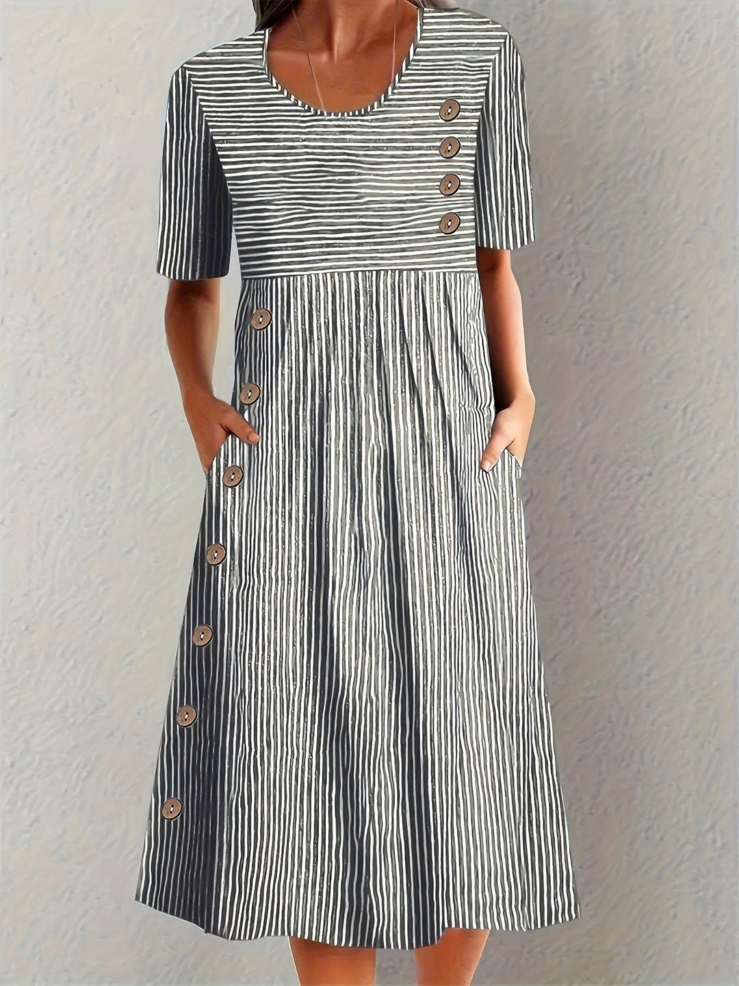 E&H™ | Striped Summer Dress