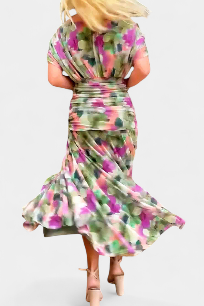E&H™ | Elegant Dress with V-Neckline