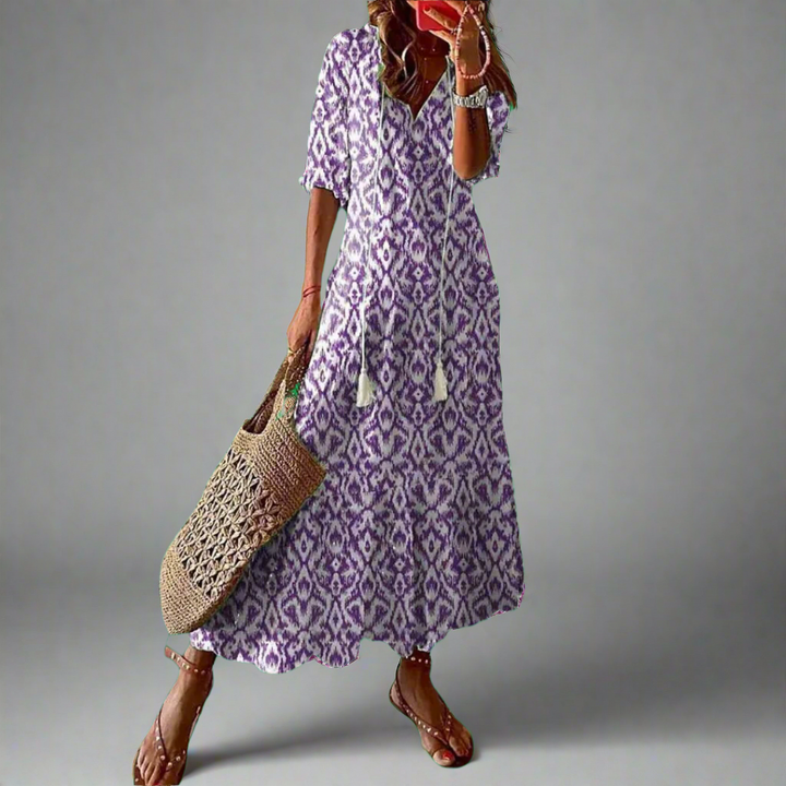 Cyratrud | Elegant Airy Maxi Dress with a Contemporary Touch