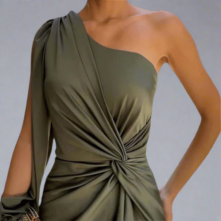 Marentha | Elegant Maxi Dress for a Flattering Fit