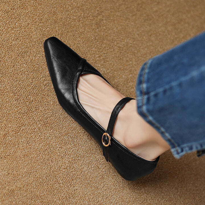 Zoë | Eliza Flat Sandals