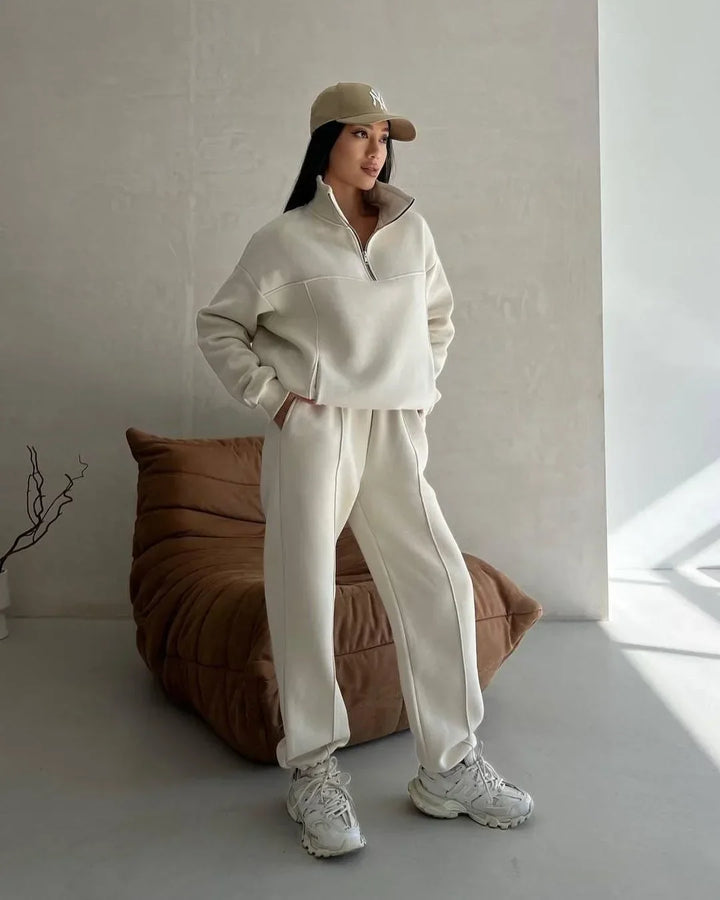 Senna | Sporty Lounge Set with Zipper Collar