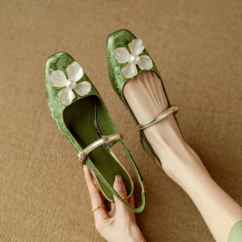 Victoria | Eloise Elegant Pumps